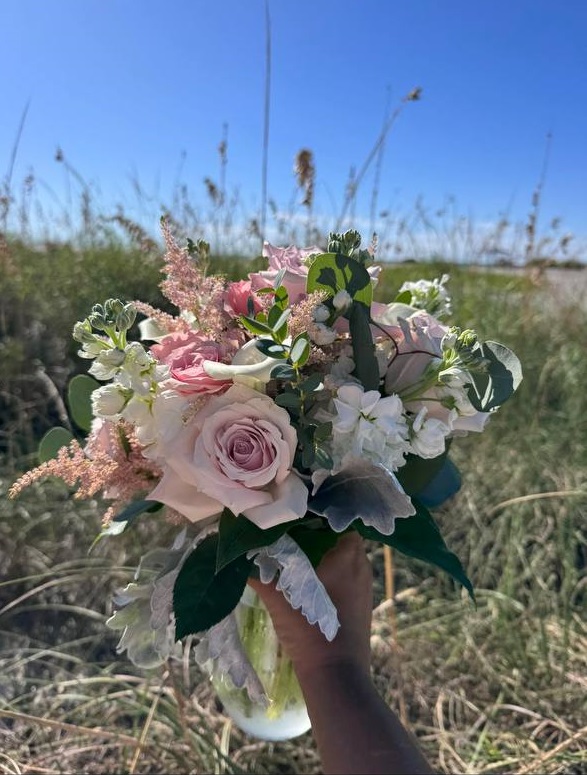 Natalie — a Dream Beach Weddings bridal bouquet